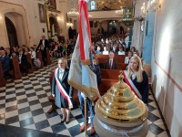 sztandar_dziura (49)